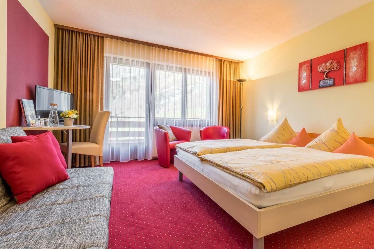 Hotel Alex Лойкербад Екстериор снимка