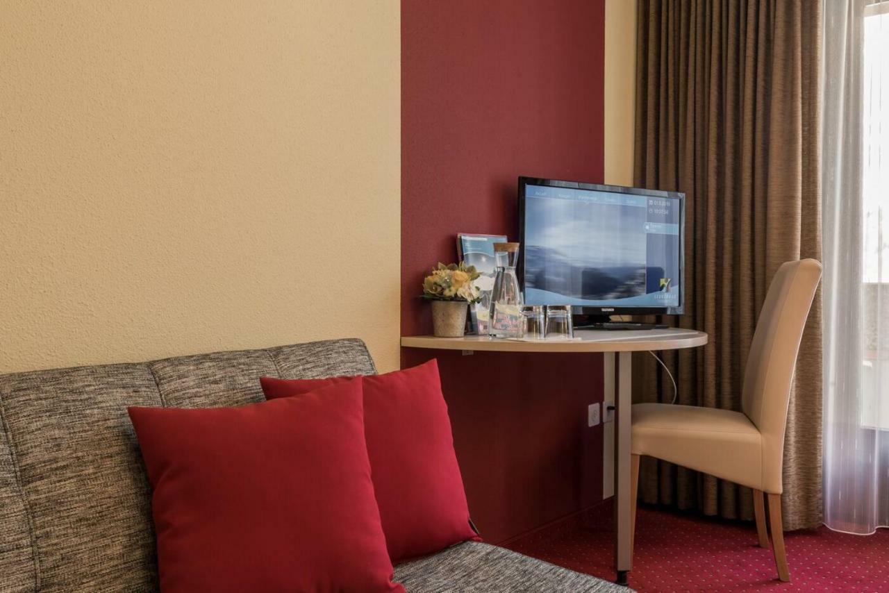 Hotel Alex Лойкербад Екстериор снимка